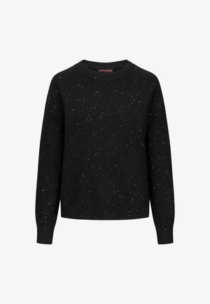 Czarny sweter z okrągłym dekoltem, z wzorzystym białym deseniem na całej powierzchni. Żeberkowe mankiety i dół nadają teksturowane wykończenie.