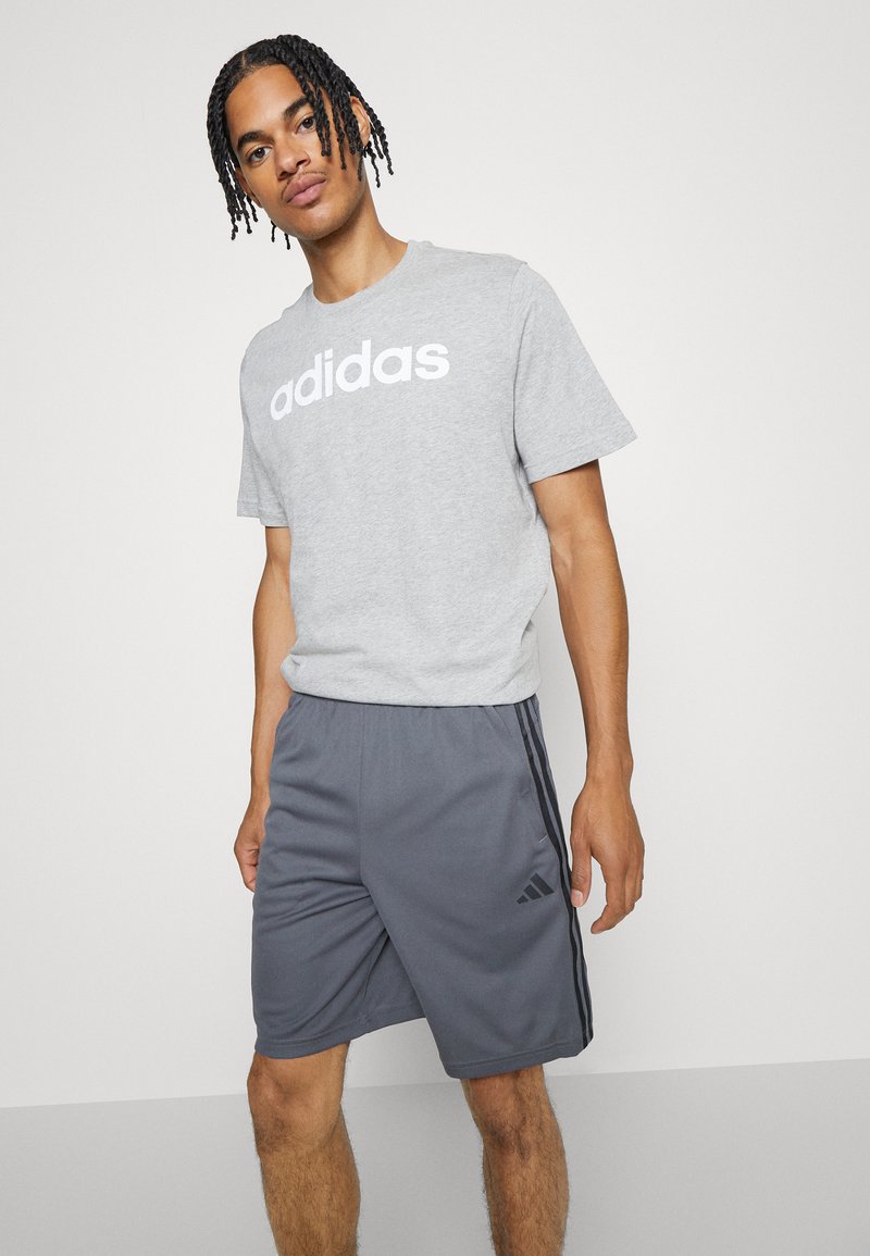 adidas linear essential t shirt shorts set