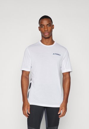 Adidas Terrex XPERIOR  - Sports T-shirt - white