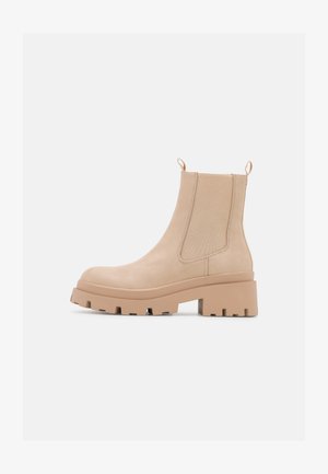 Platform ankle boots - beige