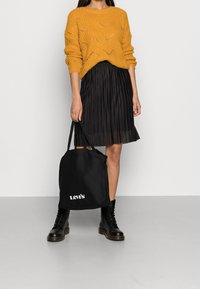 ONLY Jersey de punto - yellow