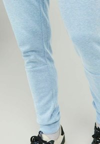 Jack & Jones JPSTWILL AIR PANTS - Træningsbukser - mountain spring