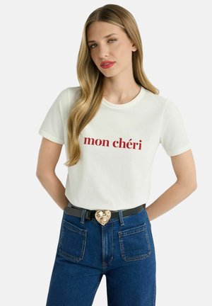 - T-shirt z nadrukiem