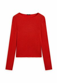 Haut rouge à manches longues en tricot côtelé, avec un col rond et une coupe ajustée. Pas de motifs visibles ni de détails en matériel.