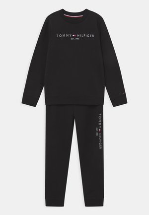ESSENTIAL SET - Tuta - black