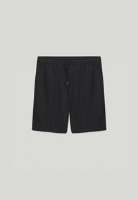Shorts noirs en tissu texturé, avec une ceinture élastique à cordon de serrage, deux poches avant et une coupe droite.