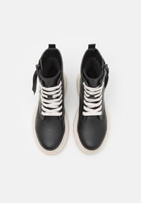 Geox JUNETTE - Stivaletti stringati - black/milk
