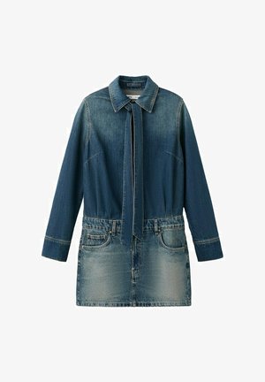 Jeans-Minikleid mit langen Ärmeln, Kragen, Vorderseite mit Knotenverschluss, Fronttaschen und verwaschenem Look im unteren Rockbereich.