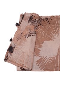 Plaid in tessuto morbido con un motivo astratto marrone e beige, con frange lungo i bordi. Design leggero e versatile.