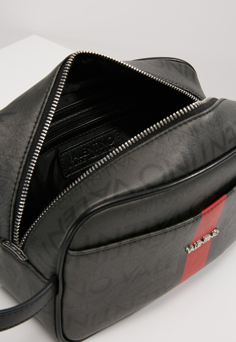 Pochette De Toilette John Varvatos Pour Homme - Voyage (occasion)