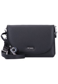 Borsa a tracolla in pelle nera con superficie texturizzata, chiusura a patta, dettagli in argento e tracolla regolabile. Il logo è visibile sulla parte anteriore.