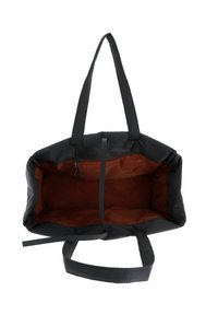 Sac fourre-tout noir à texture lisse, doté de poignées doubles et d'un intérieur spacieux doublé de tissu marron, comprend une poche zippée.