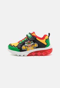 Geox - LIGHT UP NINTENDO SUPER MARIO CIBERDRON BOY - Trainers - green/red Thumbnail Image 1