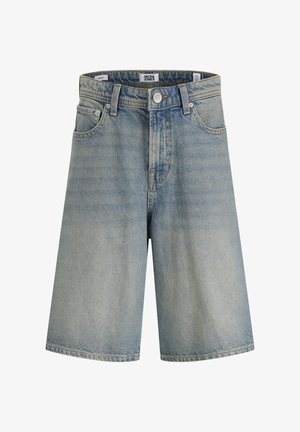 Svijetloplave traper šortse ravnog kroja i visokog struka. Imaju gumb i patentni zatvarač te pet džepova sašivenih detalja.