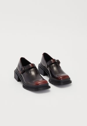 MAYBOLE - Classic heels - black/cherry red