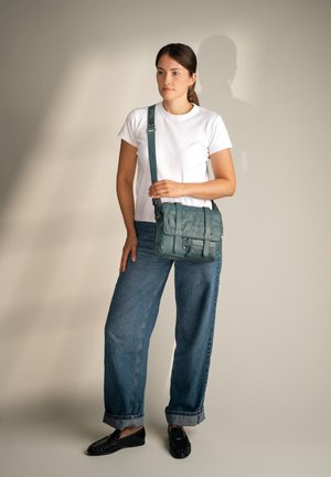 Aunts & Uncles, MISS APPLEPIE - Cross body bag - green jewel