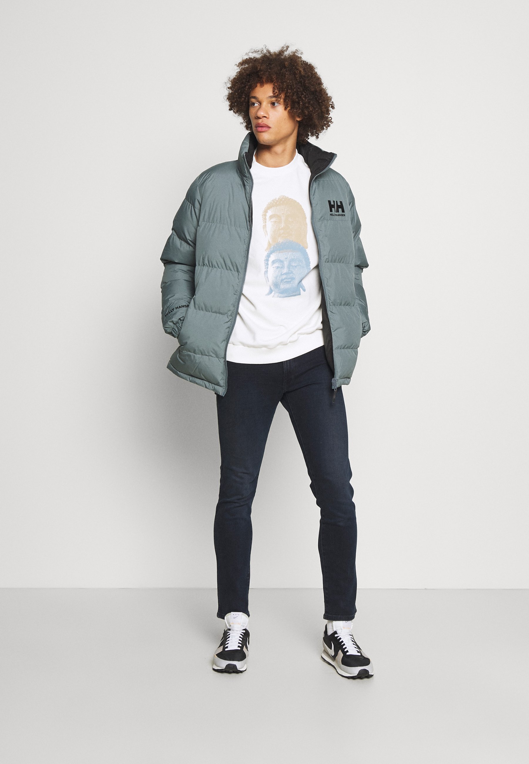 helly hansen reversible puffer