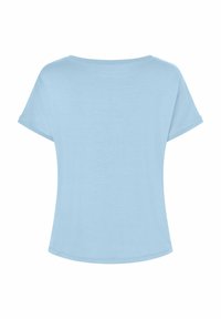 Hellblaues Kurzarm-T-Shirt mit Rundhalsausschnitt, lässiger Passform und weichem Stoffgefühl. Der Saum ist am unteren Ende leicht gewölbt.