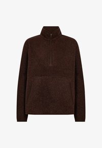 Unselected, hot fudge