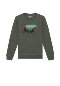Dunkelgrüner Pullover mit Rundhalsausschnitt und langen Ärmeln. Besitzt eine gedruckte Bären-Silhouette, die mit Waldmotiven in Teal und Schwarz gefüllt ist.
