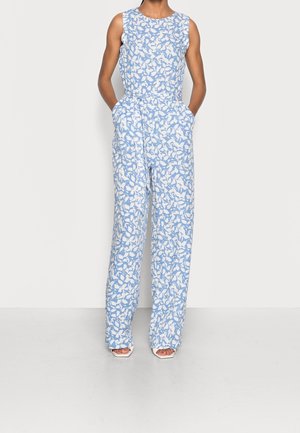 Jumpsuit met bloemenpatroon in lichtblauw en wit, mouwloos ontwerp, brede pijpen, voorzien van zijzakken en een losse pasvorm.