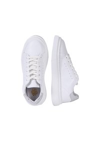 Weiße Leder-Sneaker mit abgerundetem Zehenbereich, flacher Gummisohle und Schnürsenkeln. Verfügt über einen grauen Akzent an der Ferse. Texturierte Innenauskleidung.