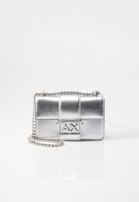 Unselected, silver