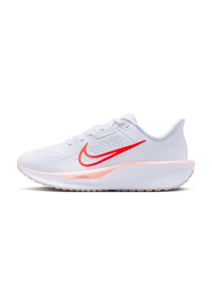 QUEST 6 - Chaussures de running sur route - white washed coral summit white bright crimson