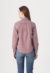 GANT GINGHAM SHIRT - Skjorta - plumped red