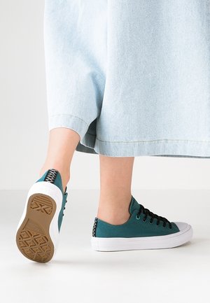 Baskets basses - blue