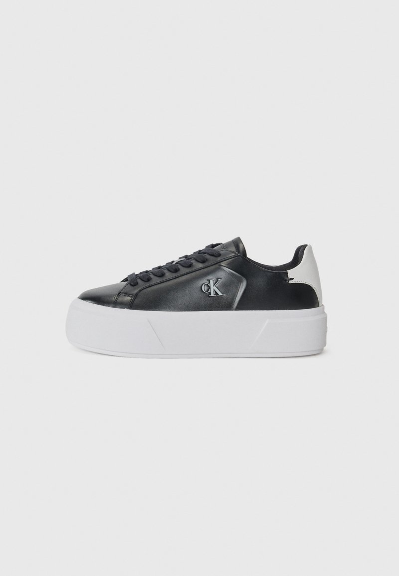 Calvin Klein Jeans Matalavartiset tennarit - black/bright white