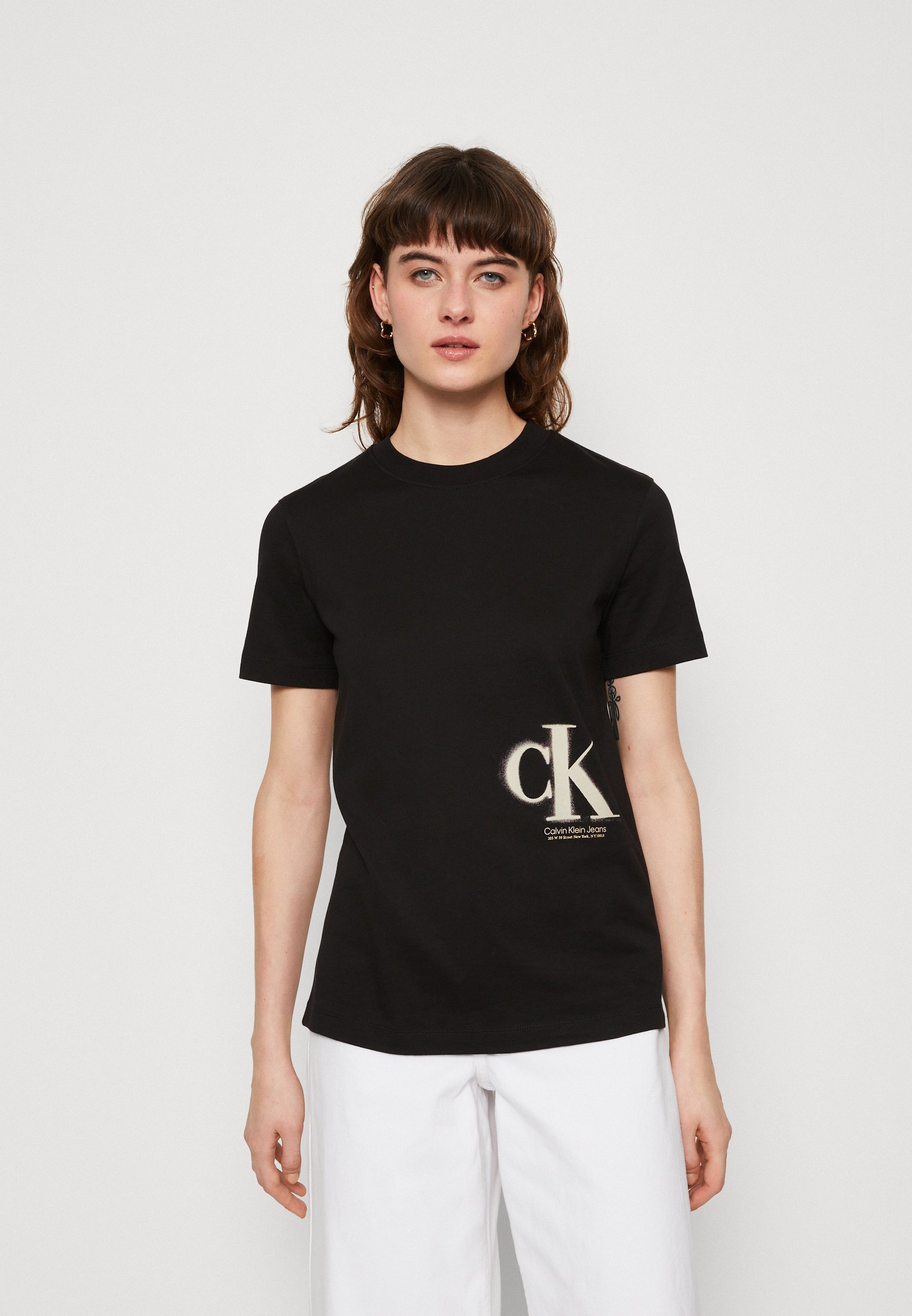 calvin klein 39