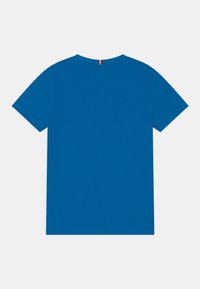 Tommy Hilfiger ESSENTIAL TEE - T-shirt básica - regatta blue