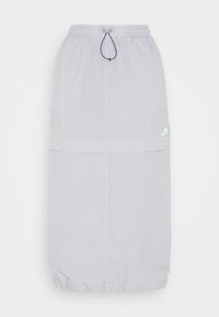 Neizvēlēts, pewter