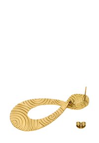 Guld-tonet metalørering med en langstrakt dråbeform præget af spiral- og trekantsmønstre; inkluderer en stift og bagside.