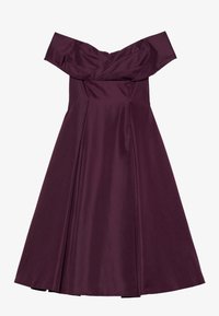 Φόρεμα σε στυλ off-the-shoulder, σκούρου μπορντό χρώματος, με λείο ύφασμα, εφαρμοστό κορσάζ και φαρδύ φούστα με πτυχώσεις, κλείσιμο με φερμουάρ στο πίσω μέρος.