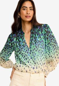 Non selezionato, blue green animal