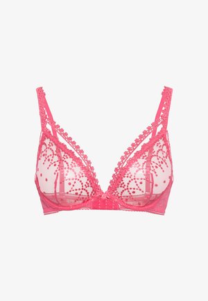 Ροζ δαντελένιο σουτιέν με κεντήματα λουλουδιών, διάφανα πλέγματα στα cups, ρυθμιζόμενους ιμάντες και μπανέλα για υποστήριξη σε λευκό φόντο.