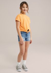 WE Fashion - T-shirt basic - orange Immagine in miniatura 1