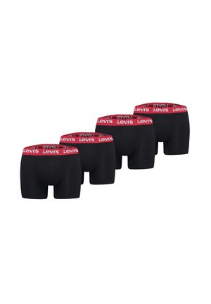 Vier Paar schwarze Boxershorts mit roten elastischen Bund mit weißen Levi's-Logos, dargestellt vor weißem Hintergrund.