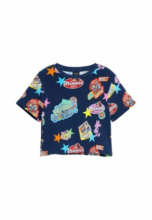 Tengerészkék rövid felső színes Minnie egeres foltokkal, csillagokkal és olyan kifejezésekkel, mint az "On Top World" és a "Hang Out."