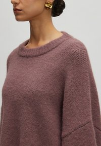 EDITED Strickpullover - braun rostbraun