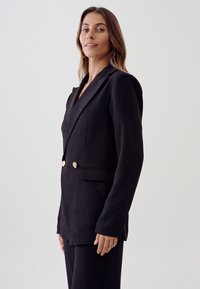 TUSSAH VEIRA - Bleizeris - black
