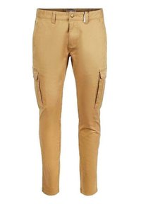 Kha kifärgade cargobyxor med smal passform, tillverkade av mjuk bomull, med sidofickor och dragkedjestängning. Minimalistisk design med sömnadsdetaljer.