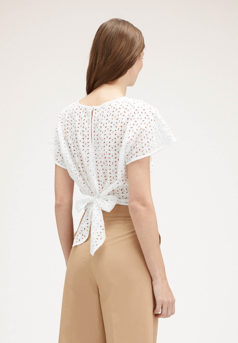 White Bluse Sangallo Broderie Anglaise Blouse