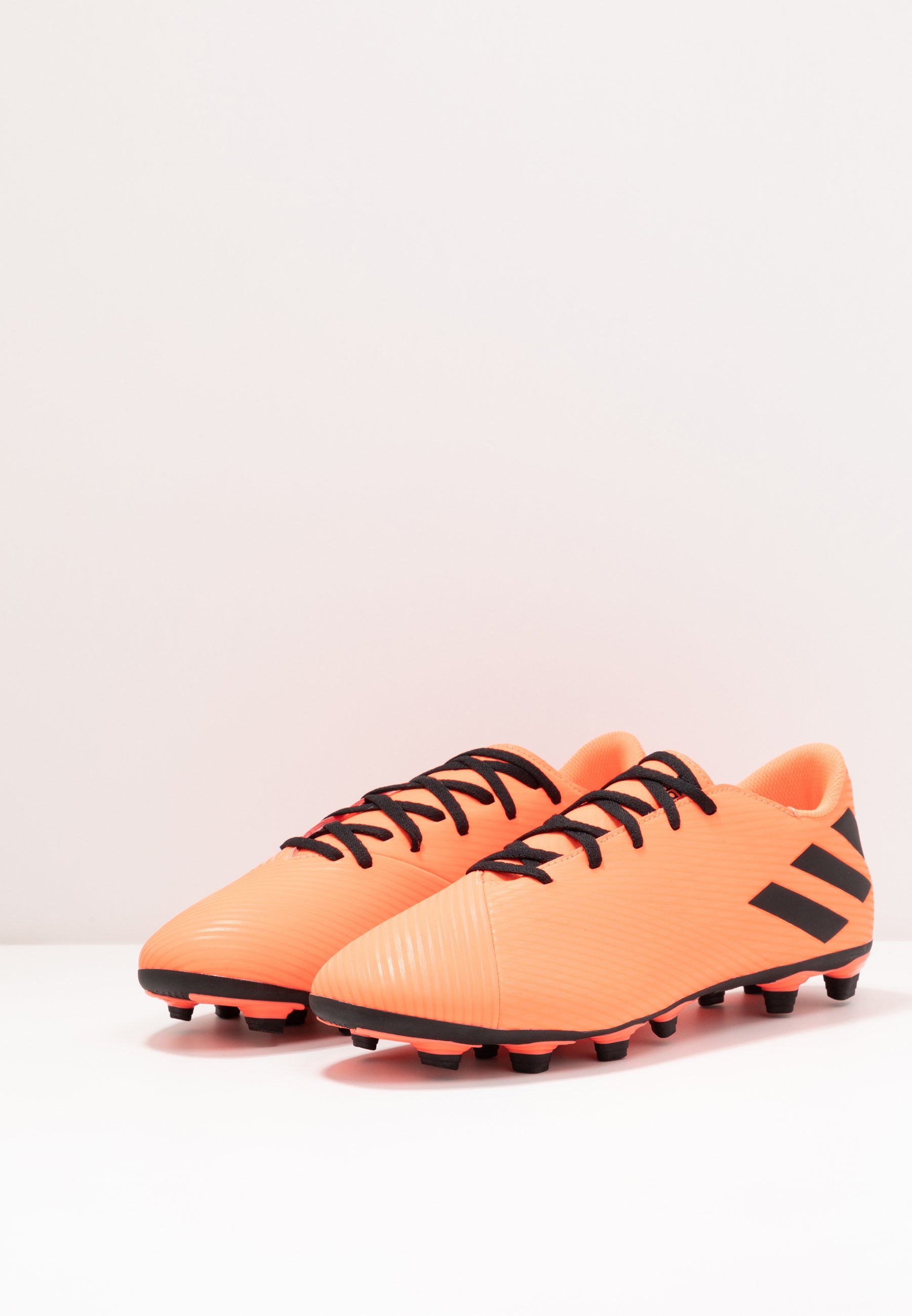 adidas Performance NEMEZIZ 19.4 FXG Fotballsko signal adidas Performance NEMEZIZ 19.4 FXG Fotballsko signal