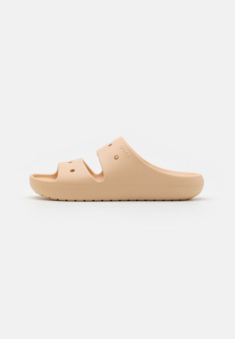 Crocs - CLASSIC UNISEX - Strandpapucsok és -szandálok - shitake, Nagyítás