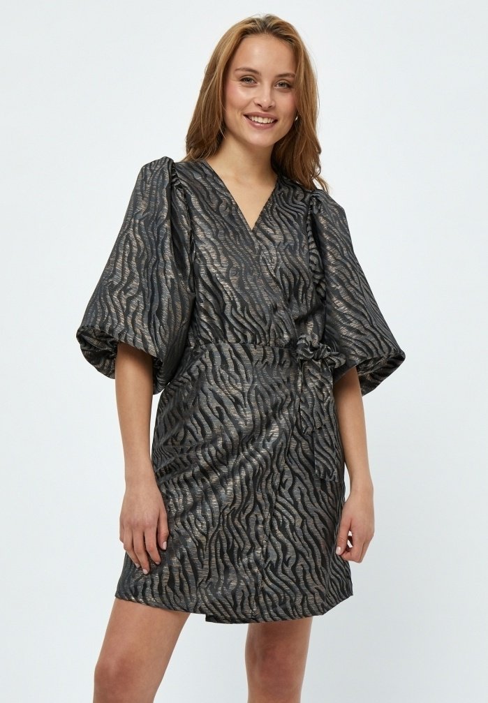 Minus MIEMMALIA DRESS 3 - Dnevna haljina - black pr