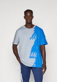 TEE - Tricou cu imprimeu - light grey