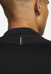 Nike Performance WARM  MOCK - Langarmshirt - black